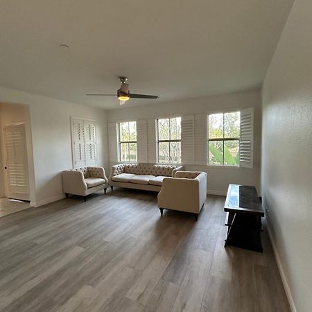 Comfortable House 尔湾 外观 照片